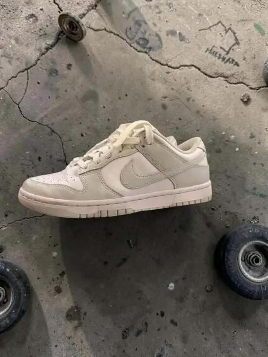 Nike Dunk Low Light Bone - Picture 13 of 16